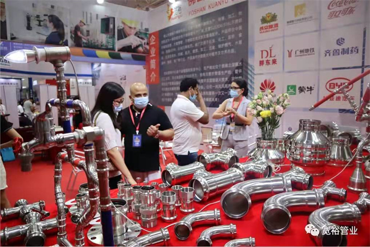 齊全的展會樣品，專業產品講解，得到了國內外客戶的一致贊譽